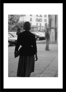 The "Dior Lady" by <a href="http://overgaard.dk/the-story-behind-that-picture-0070_gb.html">Thorsten Overgaard</a>; Image No 5 from "The Salzburg Collection," available from The Leica Gallerie Salzberg